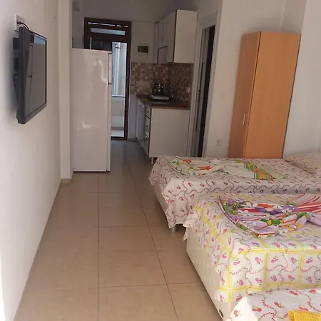 Motel Oezguer *